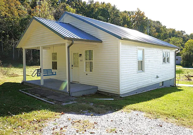 Photo 1 of Single family home for sale at 913 Brotherton Rd, Jefferson City, TN 37760 | MLS# 3626593 | Listing updated on 2026-10-29