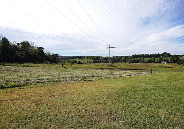 Photo 2 of Single family home for sale at 913 Brotherton Rd, Jefferson City, TN 37760 | MLS# 3626593 | Listing updated on 2026-10-29