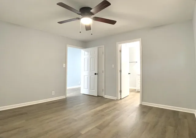 Photo 4 of Single family home for sale at 1008 Ridgecrest Dr, Clarksville, TN 37040 | MLS# 3621830 | Listing updated on 2026-10-19