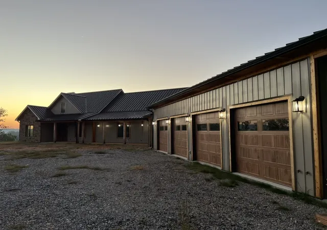 Photo 3 of Single family home for sale at 16000 Sunrise Watch Rd, Centerville, TN 37033 | MLS# 3622758 | Listing updated on 2026-10-23