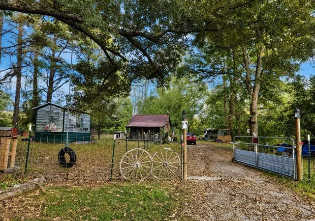 Photo 1 of Single family home for sale at 116 Sugar Tree School Rd, Sugar Tree, TN 38380 | MLS# 3621919 | Listing updated on 2026-10-19