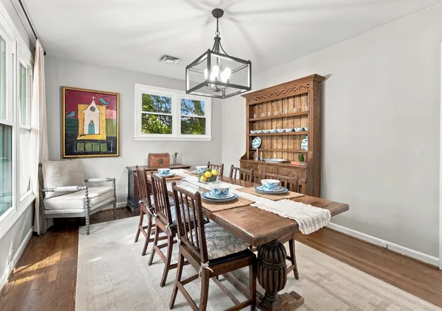 Photo 4 of Single family home for sale at 4903 Monterey Dr, Nashville, TN 37220 | MLS# 3622896 | Listing updated on 2026-10-29