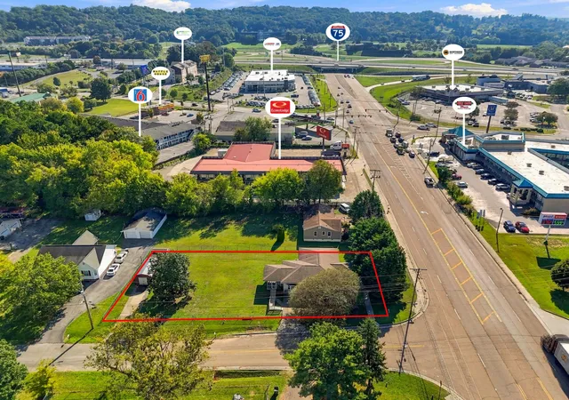 Photo 1 of Single family home for sale at 7415 Bonny Oaks Dr, Chattanooga, TN 37421 | MLS# 3621915 | Listing updated on 2026-10-23