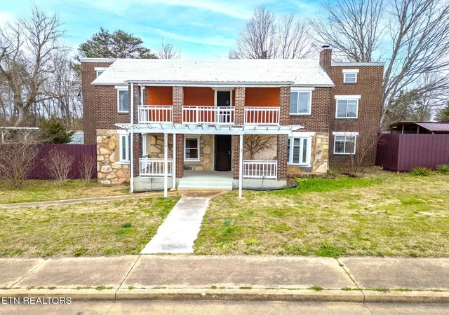 Single family home for sale at 3185 N Hwy 411n Pl, Englewood, TN 37329 | MLS# 3621922