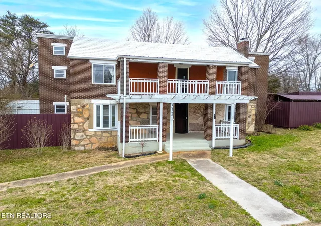 Photo 1 of Single family home for sale at 3185 N Hwy 411n Pl, Englewood, TN 37329 | MLS# 3621922 | Listing updated on 2026-10-17