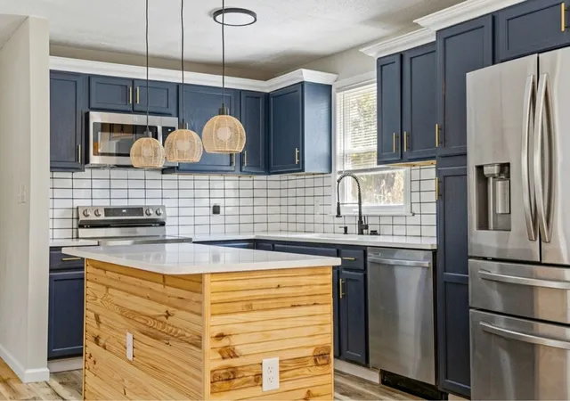 Photo 3 of Single family home for sale at 2846 Thrush Dr, Clarksville, TN 37040 | MLS# 3621939 | Listing updated on 2026-10-17