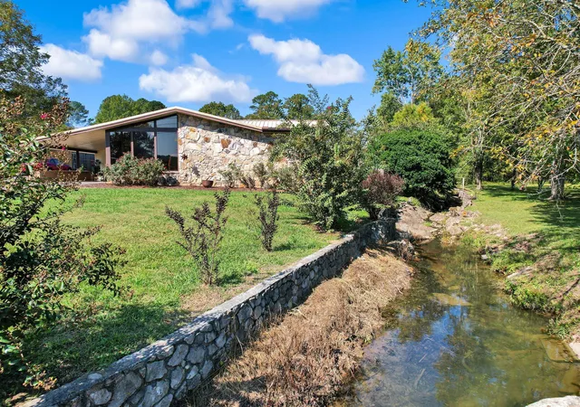 Photo 1 of Single family home for sale at 920 Durkee Rd SE, Cleveland, TN 37323 | MLS# 3622001 | Listing updated on 2026-10-20