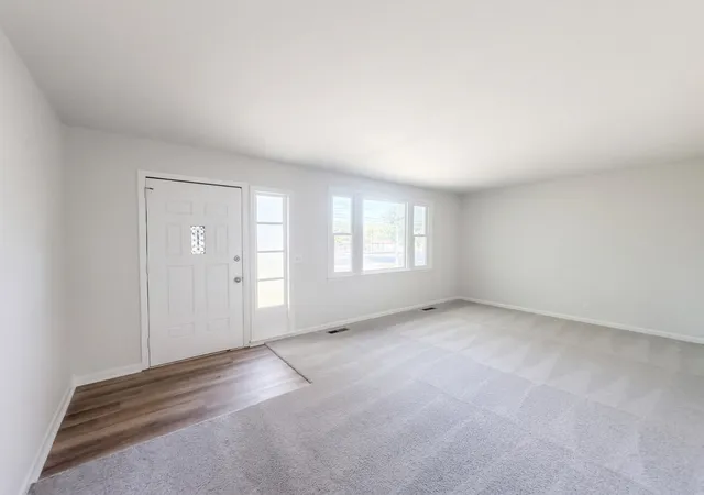 Photo 2 of Single family home for sale at 5122 Edmondson Pike, Nashville, TN 37211 | MLS# 3622151 | Listing updated on 2026-10-29