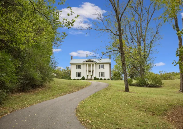 Photo 4 of Single family home for sale at 2665 Davidson Rd, Culleoka, TN 38451 | MLS# 3622204 | Listing updated on 2026-10-19
