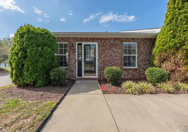 Photo 1 of Single family home for sale at 1040 Charlie Daniels Pkwy #100, Mount Juliet, TN 37122 | MLS# 3622101 | Listing updated on 2026-10-20