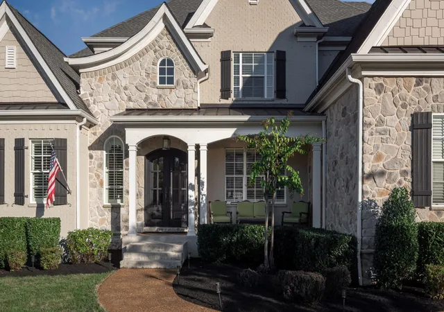 Photo 1 of Single family home for sale at 1862 Barnstaple Ln, Brentwood, TN 37027 | MLS# 3622192 | Listing updated on 2026-10-21