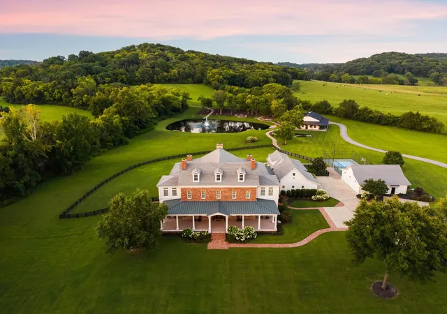 Photo 1 of Mansion for sale at 4810 Scenic Oaks Ln, Thompsons Station, TN 37179 | MLS# 3622224 | Listing updated on 2026-10-23