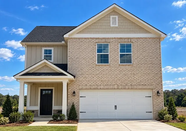 Photo 1 of Single family home for sale at 2212 Cheltenham Pl, Columbia, TN 38401 | MLS# 3622178 | Listing updated on 2026-10-26