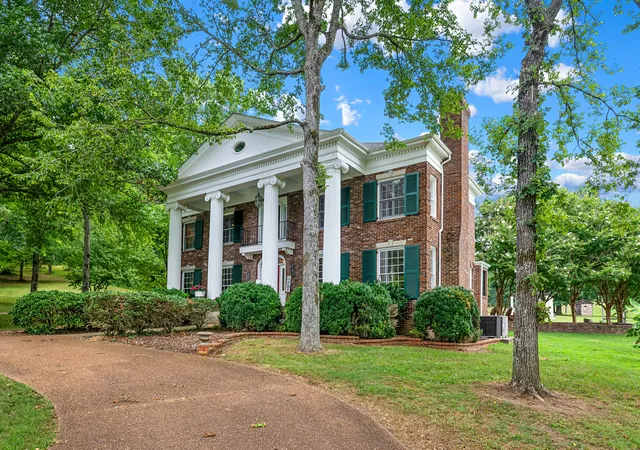 Photo 2 of Single family home for sale at 2142 Braly Ln, Pulaski, TN 38478 | MLS# 3622760 | Listing updated on 2026-10-23