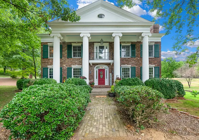 Photo 3 of Single family home for sale at 2142 Braly Ln, Pulaski, TN 38478 | MLS# 3622760 | Listing updated on 2026-10-23