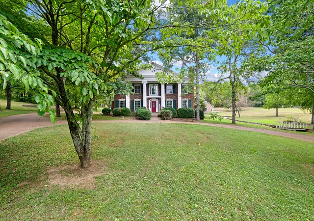Photo 3 of Single family home for sale at 2142 Braly Ln, Pulaski, TN 38478 | MLS# 3622760 | Listing updated on 2026-10-23