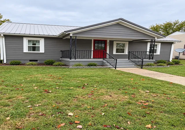 Photo 1 of Sale Pending at 414 2nd Street, Lawrenceburg, TN 38464 | MLS# 3622357 | Listing updated on 2026-10-26
