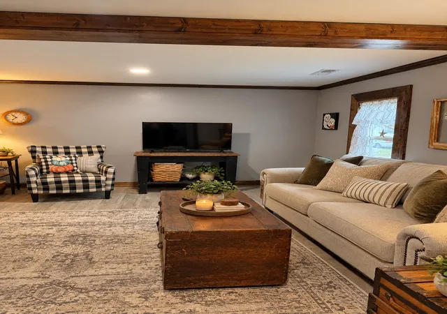 Photo 4 of Sale Pending at 414 2nd Street, Lawrenceburg, TN 38464 | MLS# 3622357 | Listing updated on 2026-10-26