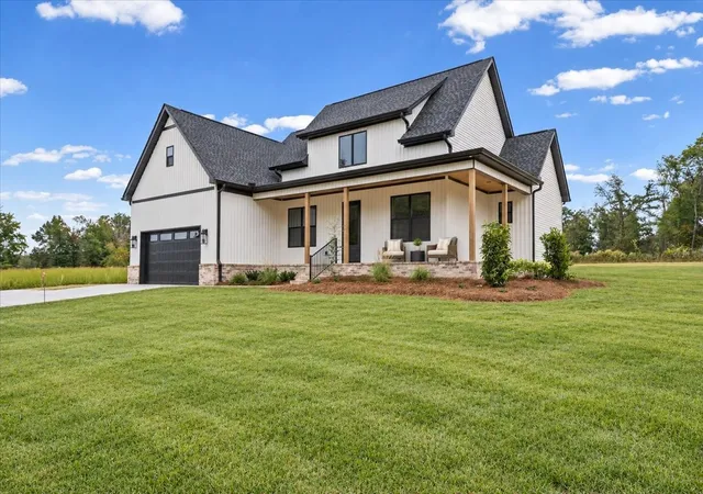 Single family home for sale at 198 Lightfoot Ln, Estill Springs, TN 37330 | MLS# 3622236 | Listing updated on 2026-10-19