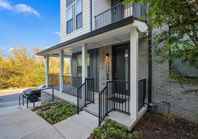 Photo 1 of Townhouse for sale at 505 Community Ct #1, Nashville, TN 37209 | MLS# 3622242 | Listing updated on 2026-10-23