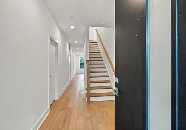 Photo 4 of Townhouse for sale at 505 Community Ct #1, Nashville, TN 37209 | MLS# 3622242 | Listing updated on 2026-10-23