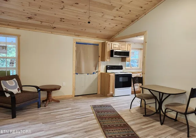Photo 4 of Single family home for sale at 4121 S Boogertown Rd, Sevierville, TN 37876 | MLS# 3622249 | Listing updated on 2026-10-19