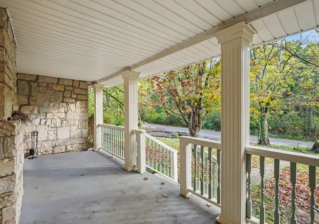 Photo 3 of Single family home for sale at 1217 Hitt Ln, Goodlettsville, TN 37072 | MLS# 3622904 | Listing updated on 2026-10-22