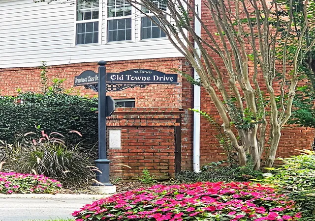 Photo 3 of Townhouse for sale at 426 Old Towne Dr, Brentwood, TN 37027 | MLS# 3622677 | Listing updated on 2026-10-30