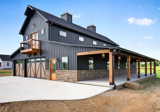 Photo 4 of Single family home for sale at 169 Cattlemans Dr, Sparta, TN 38583 | MLS# 3622277 | Listing updated on 2026-10-20