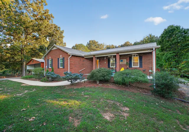 Photo 3 of Single family home for sale at 153 Duggin Rd, Mc Minnville, TN 37110 | MLS# 3623166 | Listing updated on 2026-10-30