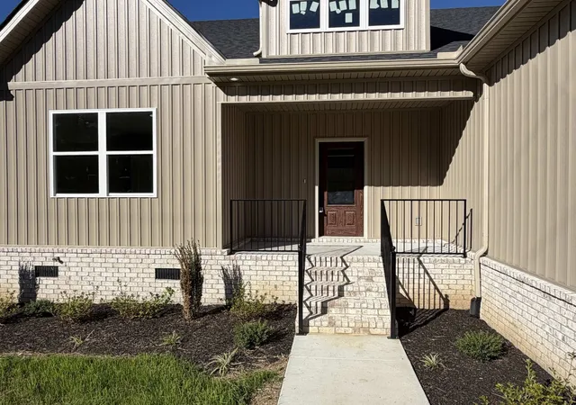 Photo 1 of Single family home for sale at 6071 Hurricane Crk Rd, Woodbury, TN 37190 | MLS# 3622618 | Listing updated on 2026-10-28