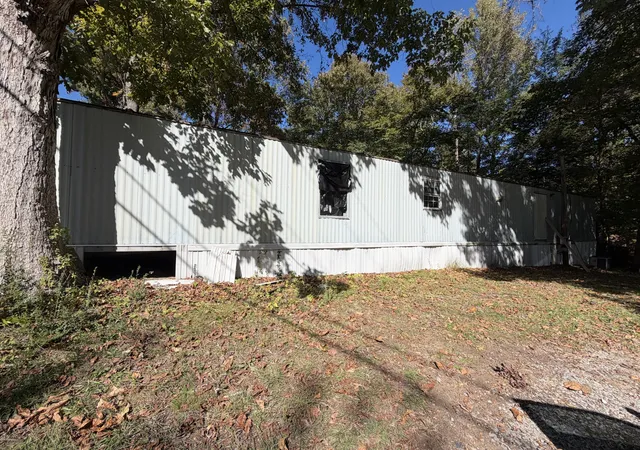 Photo 1 of Manufactured home for sale at 1946 Blf Mountain Rd, Sevierville, TN 37876 | MLS# 3624497 | Listing updated on 2026-10-24