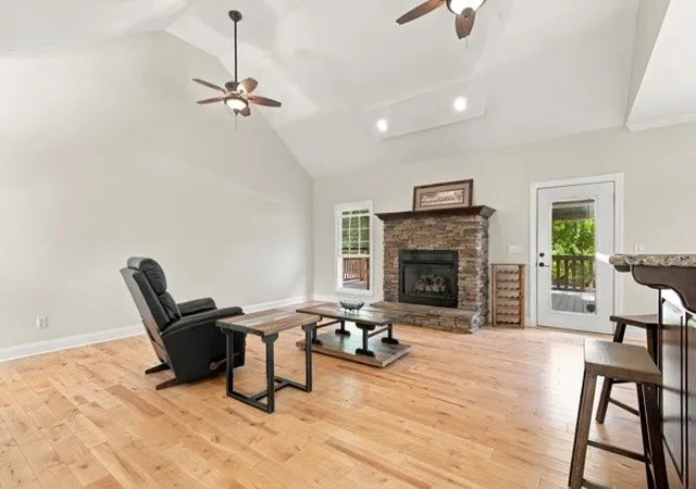 Photo 2 of Single family home for sale at 29 Rebecca Ln E, Estill Springs, TN 37330 | MLS# 3622373 | Listing updated on 2026-10-29