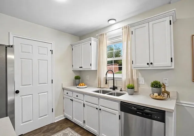 Photo 3 of Single family home for sale at 120 Jesse Brown Dr, Goodlettsville, TN 37072 | MLS# 3623409 | Listing updated on 2026-10-23