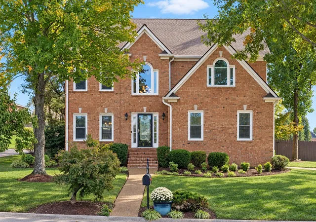 Single family home for sale at 645 Pembroake Ln, Franklin, TN 37064 | MLS# 3627705
