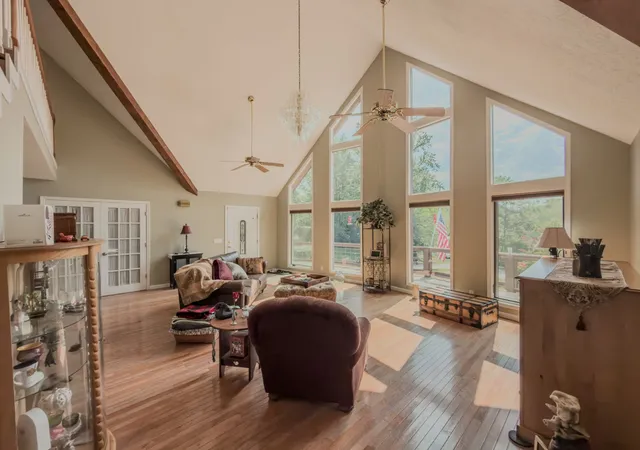 Photo 3 of Single family home for sale at 337 Milligan Rd, Sparta, TN 38583 | MLS# 3622477 | Listing updated on 2026-10-19