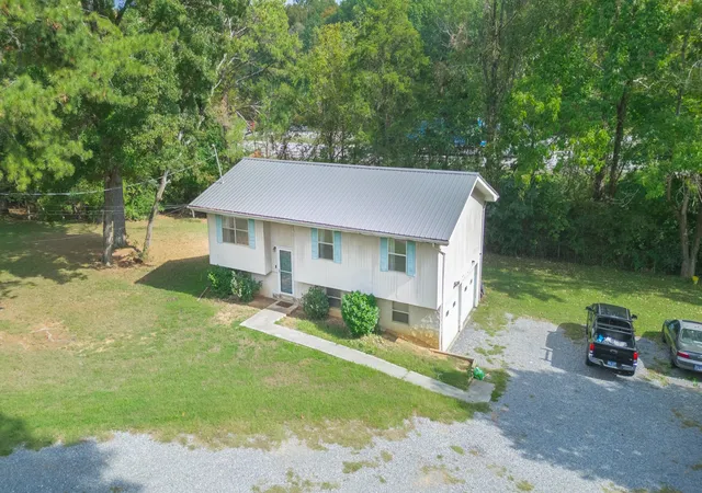 Photo 2 of Single family home for sale at 1309 Catherine Cir NW, Cleveland, TN 37312 | MLS# 3623419 | Listing updated on 2026-10-23