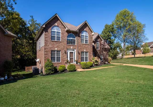 Photo 3 of Single family home for sale at 1516 Stoner Vly, Hermitage, TN 37076 | MLS# 3623212 | Listing updated on 2026-10-30