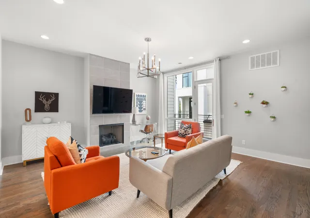 Photo 4 of Townhouse for sale at 1007 12th Avenue S #C, Nashville, TN 37203 | MLS# 3622709 | Listing updated on 2026-10-19