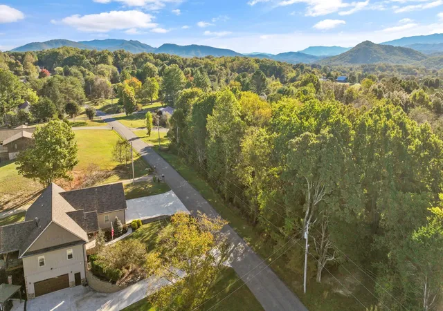 Photo 1 of Sale Pending at 0 Allenridge Dr, Sevierville, TN 37876 | MLS# 3624008 | Listing updated on 2026-10-25