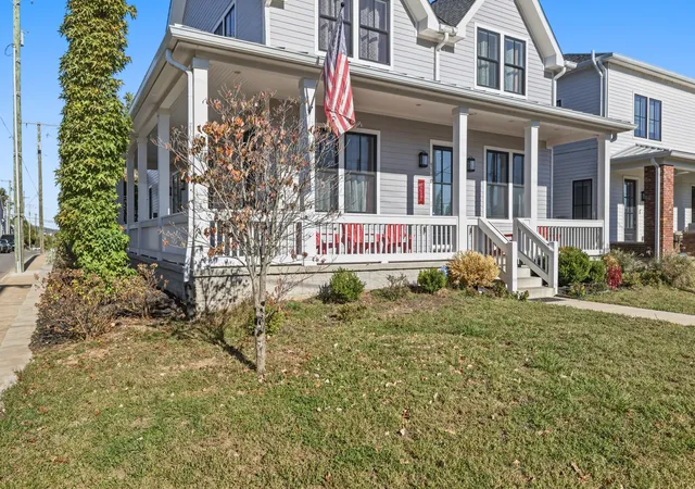 Photo 2 of Townhouse for sale at 1830 5th Avenue N, Nashville, TN 37208 | MLS# 3626877 | Listing updated on 2026-10-30