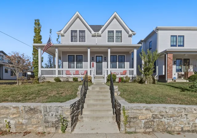 Photo 3 of Townhouse for sale at 1830 5th Avenue N, Nashville, TN 37208 | MLS# 3626877 | Listing updated on 2026-10-30