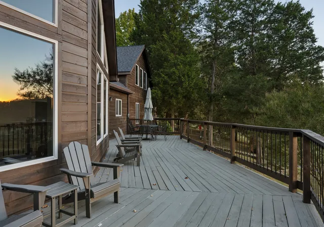 Photo 3 of Single family home for sale at 987 Mount Olivet Rd, Columbia, TN 38401 | MLS# 3623943 | Listing updated on 2026-10-26