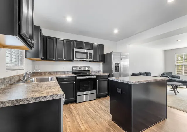 Photo 2 of Townhouse for sale at 1255 Havenbrook Dr, Nashville, TN 37207 | MLS# 3622591 | Listing updated on 2026-10-26