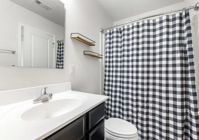 Photo 3 of Townhouse for sale at 1255 Havenbrook Dr, Nashville, TN 37207 | MLS# 3622591 | Listing updated on 2026-10-26