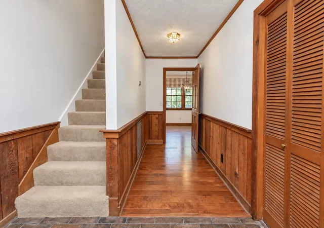 Photo 4 of Single family home for sale at 140 Pin Oak Dr, Hendersonville, TN 37075 | MLS# 3628736 | Listing updated on 2026-10-30