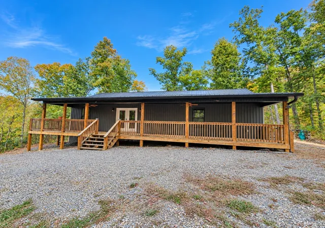 Photo 1 of Single family home for sale at 1210 Emerald Waters Dr, Newport, TN 37821 | MLS# 3623004 | Listing updated on 2026-10-30