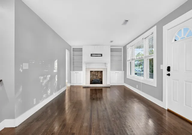 Photo 4 of Single family home for sale at 101 Graycroft Ave S, Madison, TN 37115 | MLS# 3623746 | Listing updated on 2026-10-29