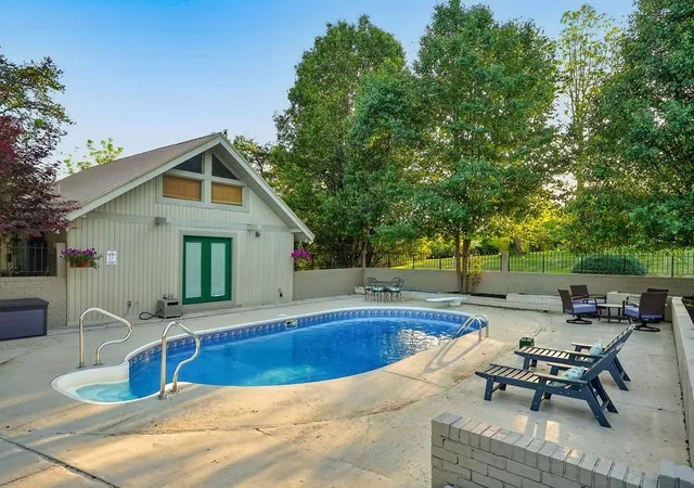 Photo 3 of Single family home for sale at 843 W Bockman Way, Sparta, TN 38583 | MLS# 3628122 | Listing updated on 2026-10-29