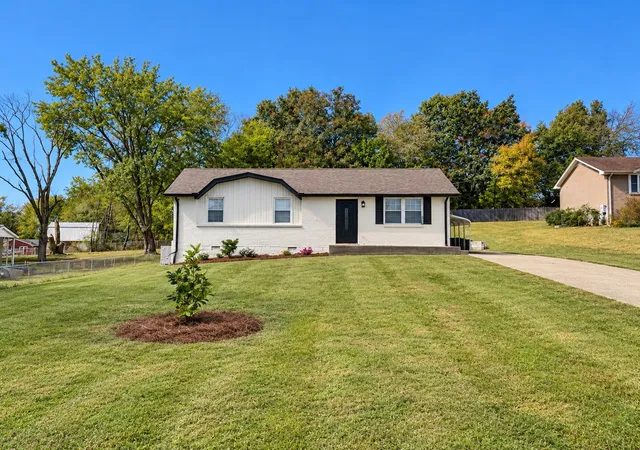 Photo 1 of Single family home for sale at 709 Calista Rd, White House, TN 37188 | MLS# 3622765 | Listing updated on 2026-10-28